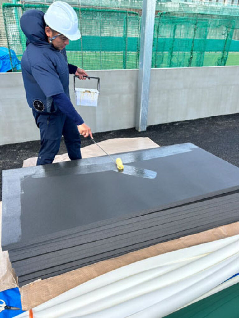 施工記録 某高校のブルペンの防護パット 4