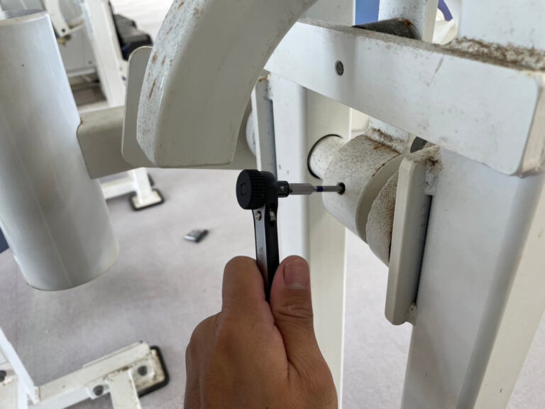 施工記録 スポーツ施設の点検作業を行いました 11